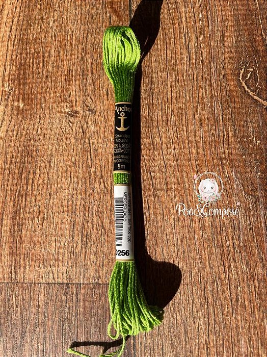 Meada Anchor Verde cor 256