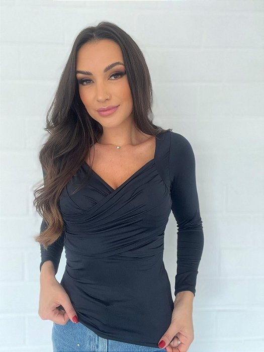 BLUSA TRANSPASSADA PRETO