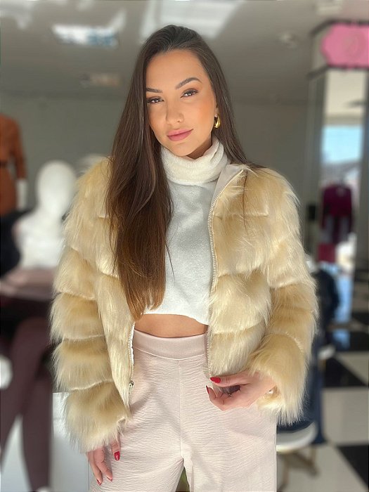 CASACO PELE ALTA COM ZIPER