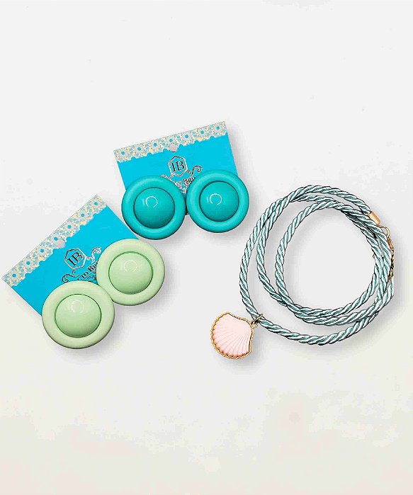 Kit Colar pulseira em corda trançada com pingente de concha + Brinco Life