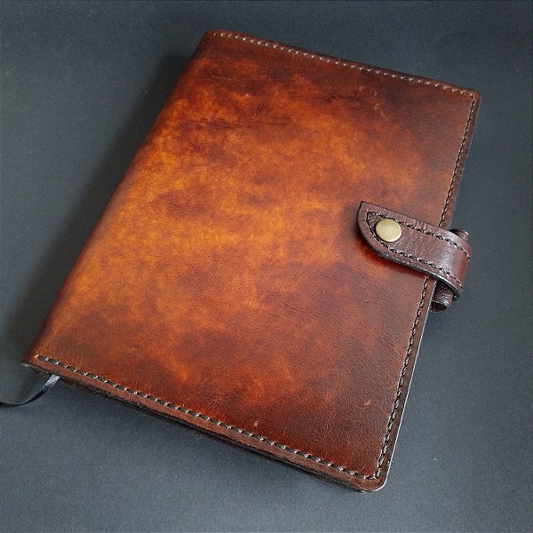 Capa De Couro Para Agenda ou Caderno A5 - Euston