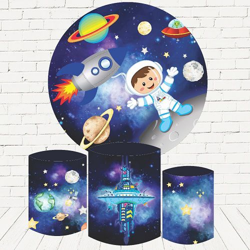 Painel Redondo Sublimado Astronauta + Trio de Cilindros Veste Fácil