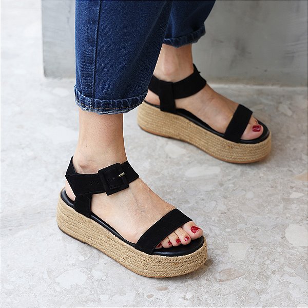 Flatform Renata Preta Anas