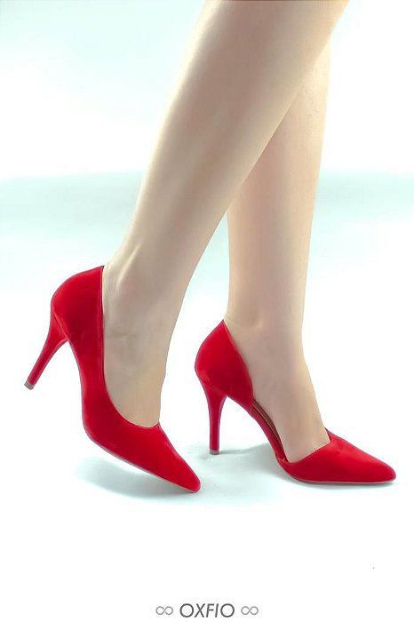 scarpin vermelho veludo
