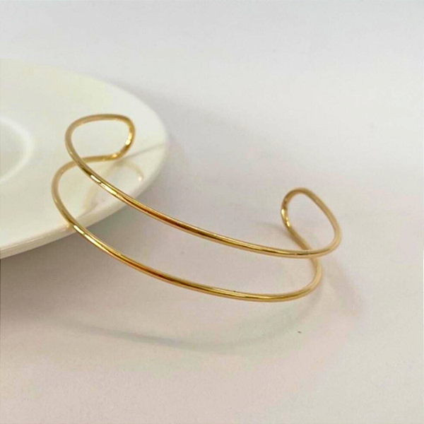 Pulseira delicada  bracelete design folheado a ouro 18K hipoalergênico