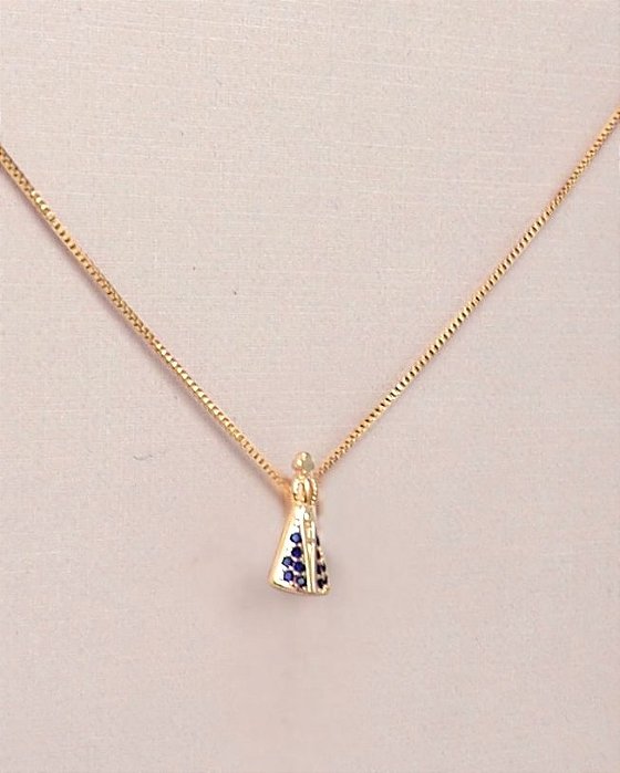 Colar Nossa Senhora Aparecida zircônias azuis cravejadas folheado a ouro 18K hipoalergênico