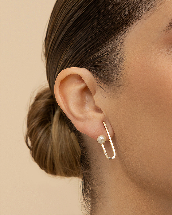 Brinco longo moderno pérola ponta folheado a ouro 18K hipoalergênico