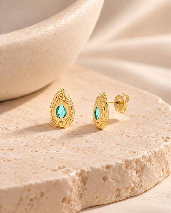 Brinco gota verde zircônia moldura vintage folheado a ouro 18K hipoalergênico