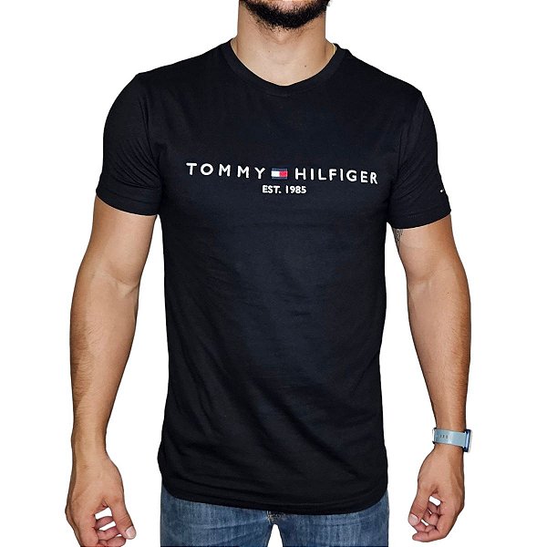 Camiseta Tommy Hilfiger Preta Est.1985