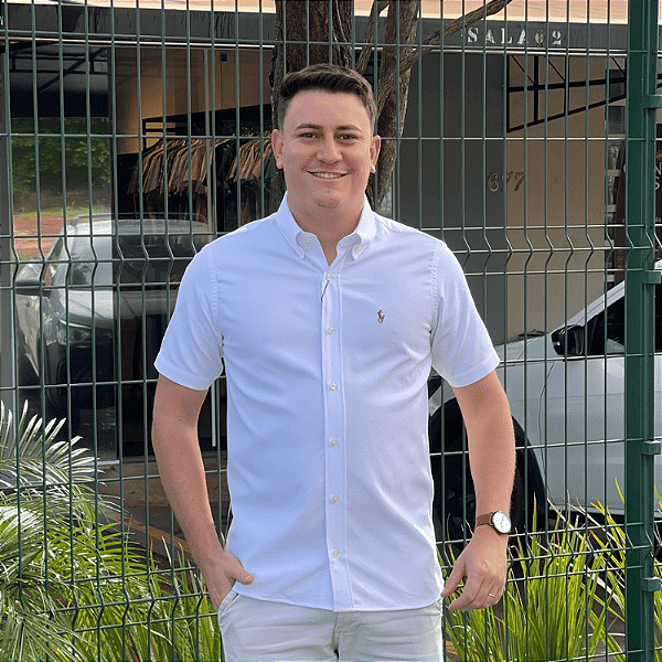 Camisa Social Ralph Lauren Lisa Manga Curta Branco Detalhe Tecido Logo Colorido