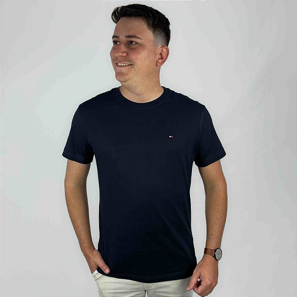 Camiseta Tommy Hilfiger Preta Essential
