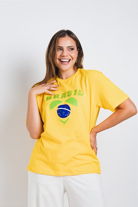CAMISETA BRASIL AMARELA CORAÇÃO - P AO G5