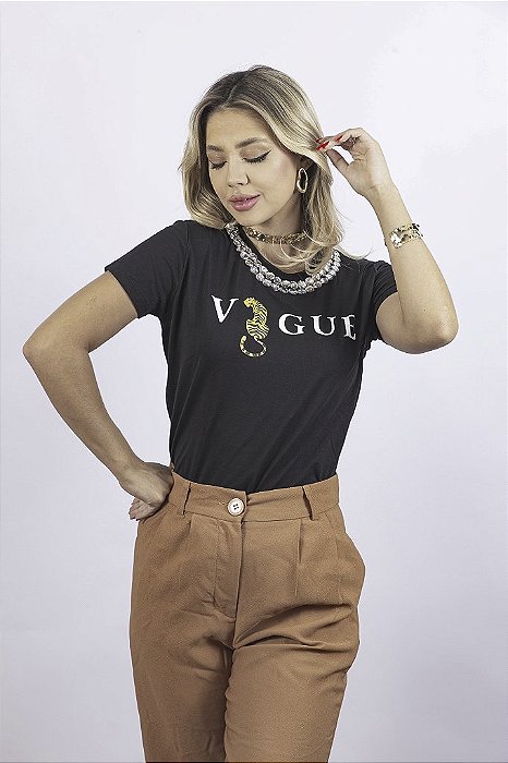 T-SHIRT PEDRARIA "V*GUE" P AO G5 - PRETA