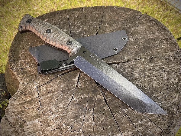 Faca para EDC modelo Tantô