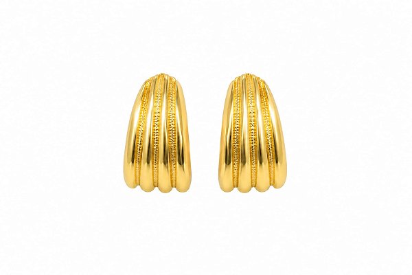 Brinco Canelado Bold – Banho em Ouro Amarelo 18K