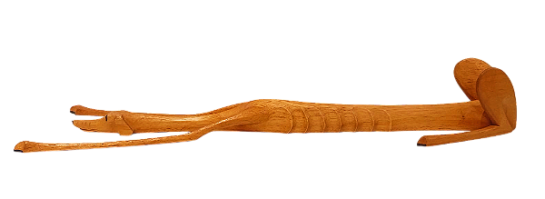 Escultura de Madeira Cachorra Baleia deitada