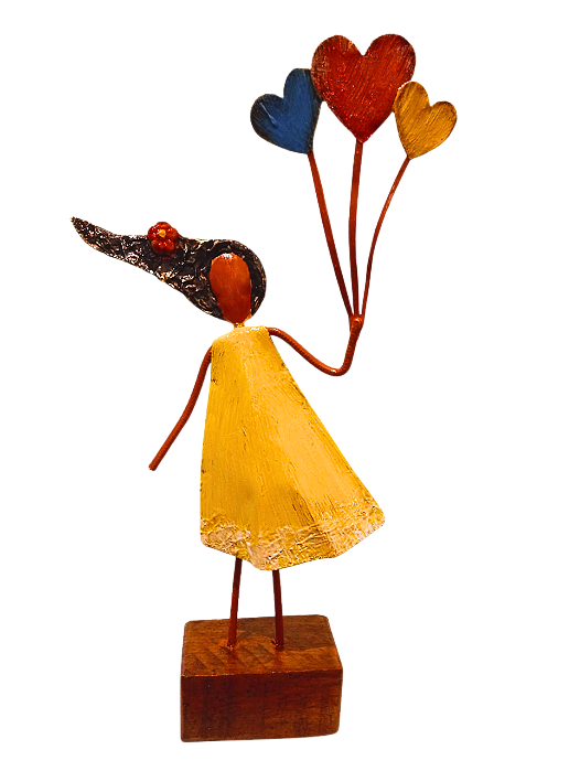 Menina Três Corações