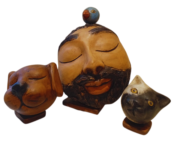 Escultura Cabeça São Francisco e animais