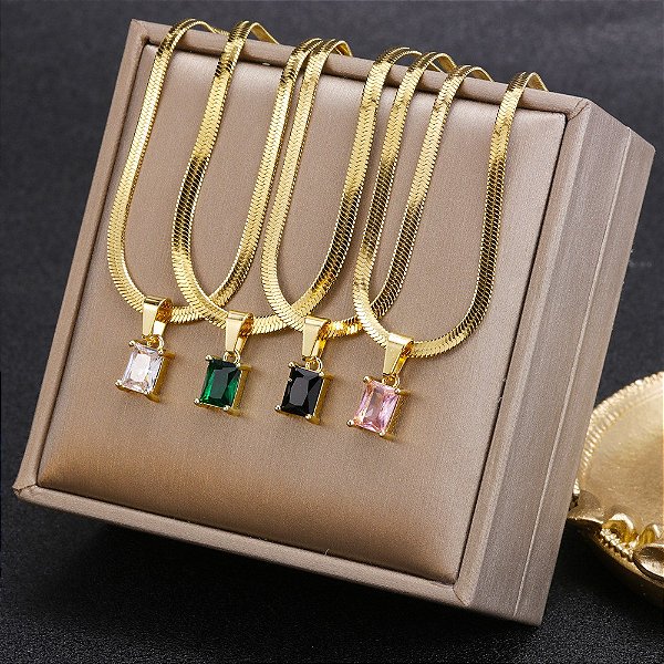Colar Corrente com Pingente de Pedra Zircônia Folheado a Ouro 18K