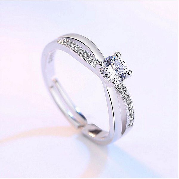 Anel Feminino com Zircônia Folheado em Ródio Ajustável