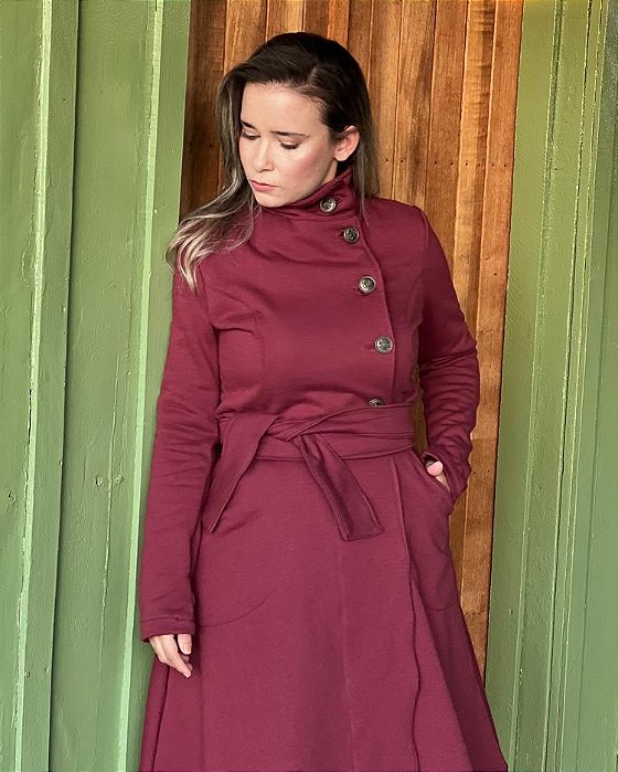 Sobretudo Elza bordô