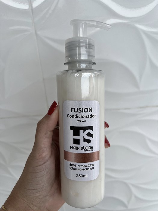 CONDICIONADOR WELLA FUSION DE RECONSTRUÇÃO 250ml