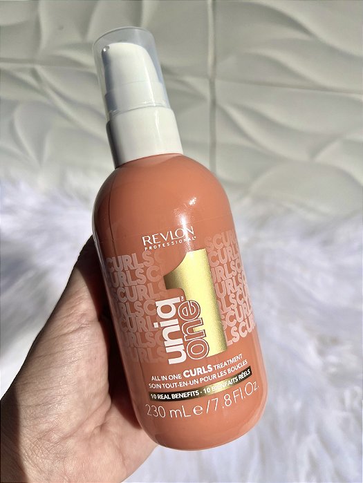 UNIQ ONE CURLS TREATMENT (CRESPOS E ONDULADOS)