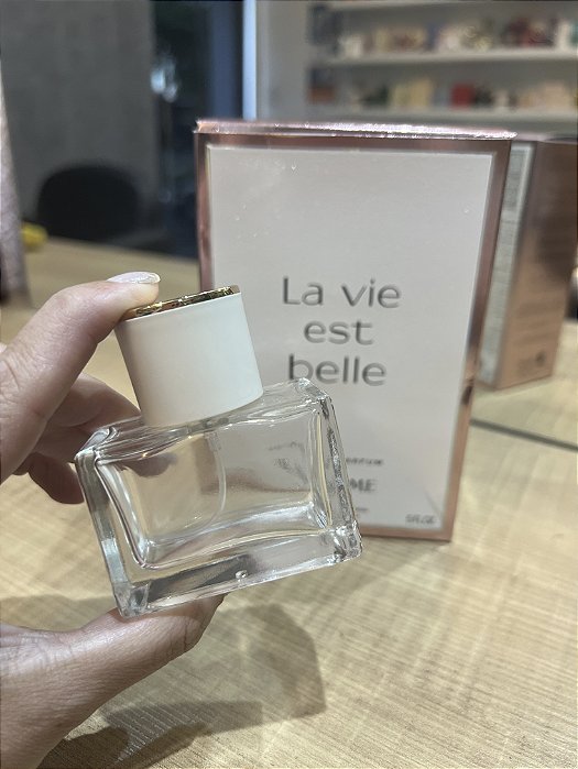 LA VIE EST BELLE DECANT 30ML