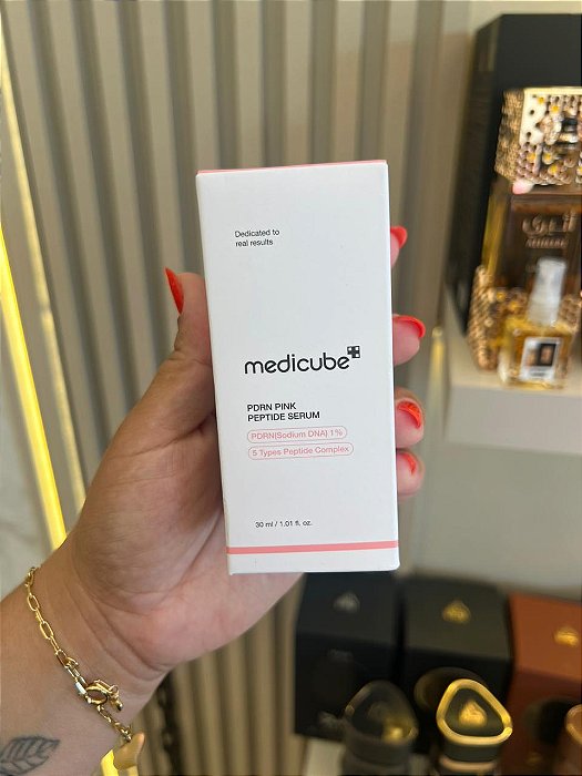 MEDICUBE PDRN PINK PEPTIDE SERUM - 30ML