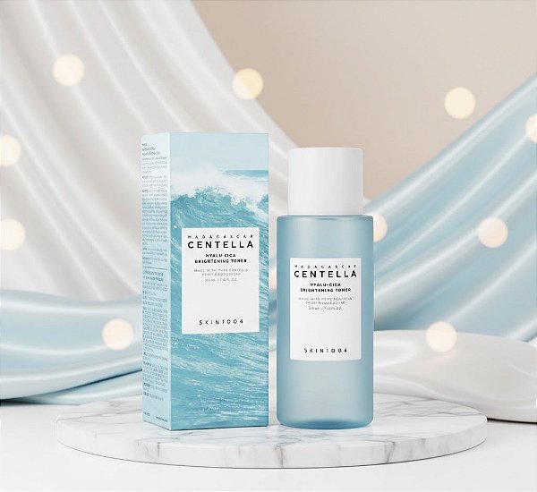 MADAGASCAR CENTELLA HYALU-CICA BRIGHTENING TONER - 210ML