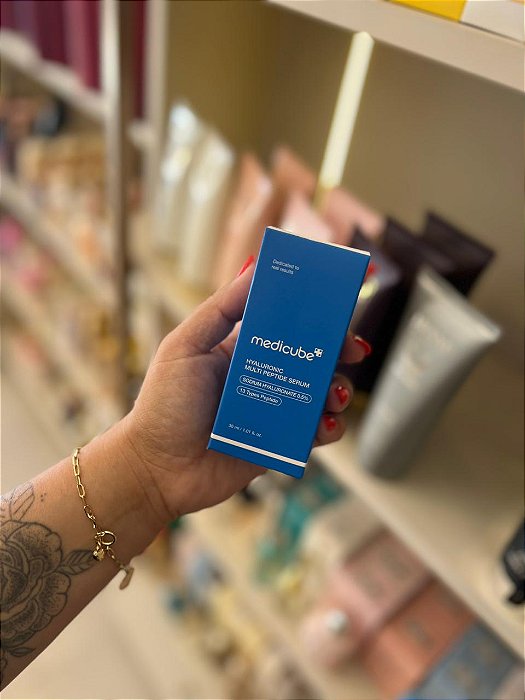 MEDICUBE HYALURONIC MULTI PEPTIDE SERUM-30ML