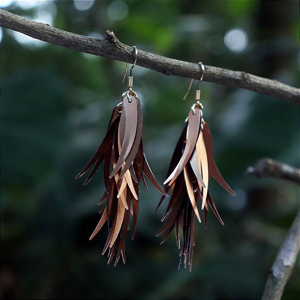 Brinco pena tecno bronze