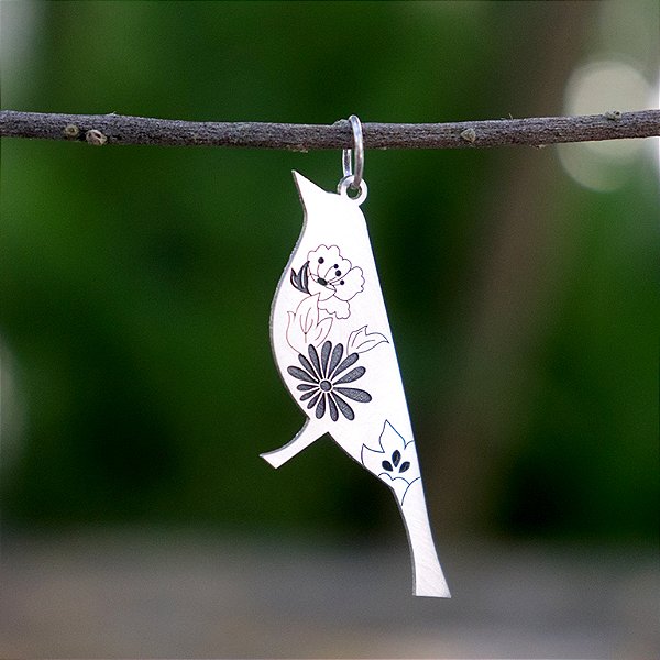 Pingente pássaro floral M