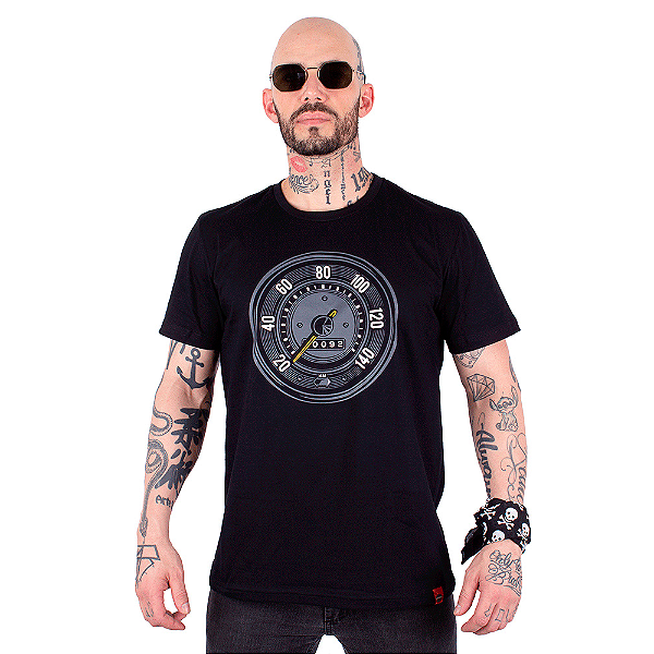 Camiseta Fusca Velocímetro Preta.