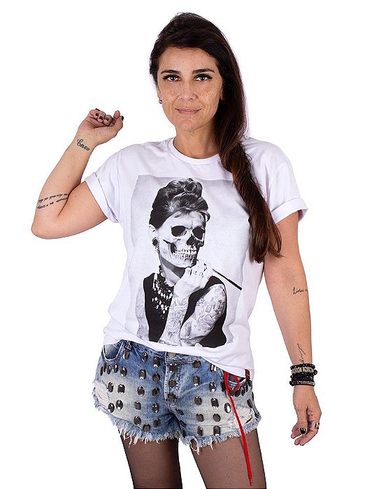 Camiseta Audrey Hepburn Caveira e Tattoo Branca - Viva a Vida com Arte,  Viva com Art Rock!