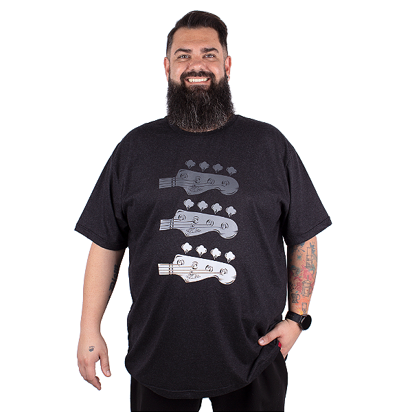 Camiseta Plus Size Baixo Triplo Preta Jaguar.