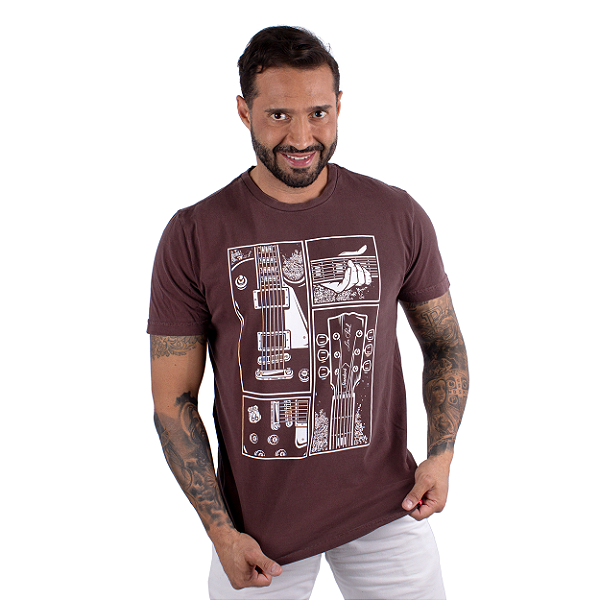 Camiseta Estonada Guitarra Fotos Marrom.