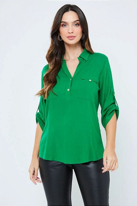 Camisa Verde Com Bolsos Frontais E Manga 3/4 Com Martingale - 12123