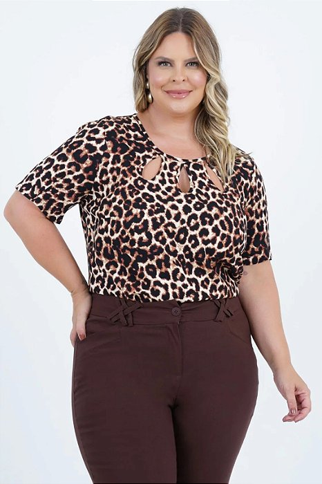 Blusa Plus Size Animal Print Em Viscose Decote Redondo Com Recortes - 246023