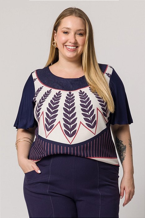 Blusa Plus Size Azul Em Malha E Estampa Frontal Em Sarja Lisamour - 202093
