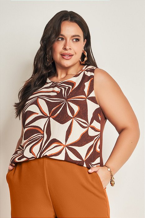 Blusa Plus Size Marrom Em Plano Creponado E Estampa Frontal Em Viscose Doce Trama - 105556
