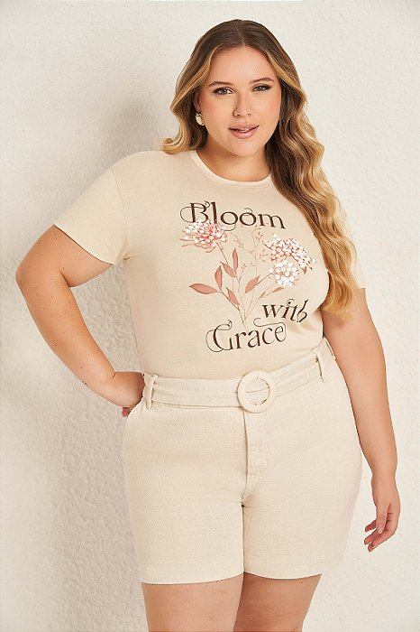 T-Shirt Plus Size Bege Com Estampa Frontal Em Malha Viscocrepe Lisamour - 202164