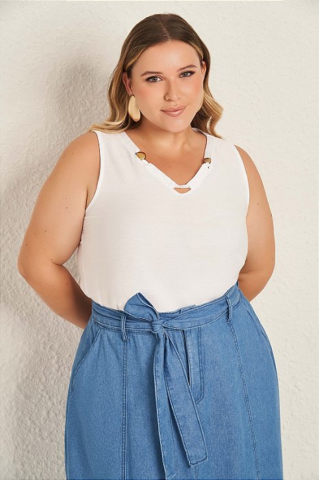 Blusa Plus Size Sem Manga Branca Em Creponado Viscoflow Lisamour - 202170