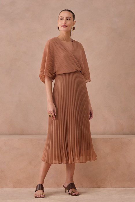 Vestido Midi Marrom Transpassado Em Crepe Plissado P.A Concept - 260050