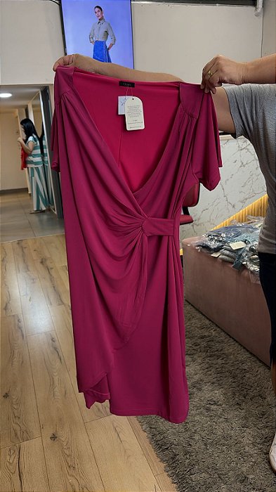 Vestido Plus Size Pink Em Malha Stretch Com Detalhe Drapeado Clamila - 10653
