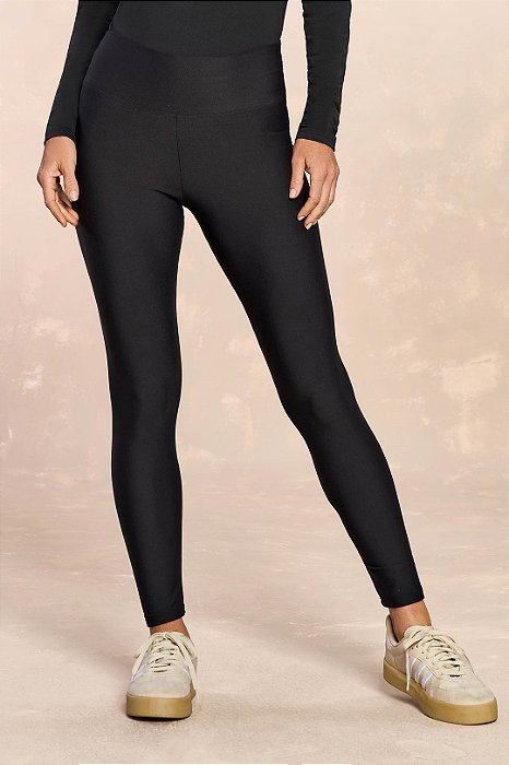 Calça Preta Em Malha De Poliamida Térmica Doce Trama - 106145