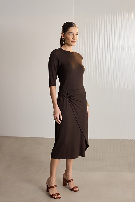 Vestido Midi Marrom Com Sobreposição Lateral Com Argola - C8108