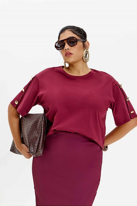 Blusa Bordô Em Malha De Algodão Com Detalhe De Botões Elegance All Curves - 035421
