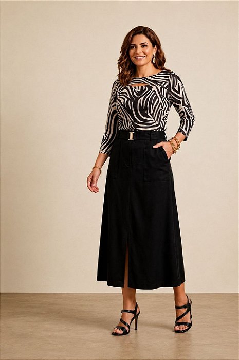 Saia Midi Preta Em Suede Com Fenda Frontal E Acompanha Cinto Clamila - 10949