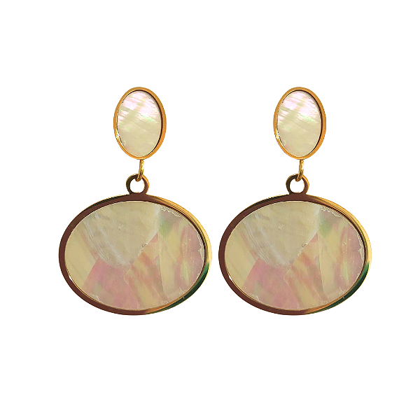 Brinco Dourado de Aço Oval com Madre Pérola BM2028